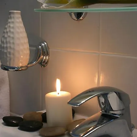 Over Sea & Apart-hotel