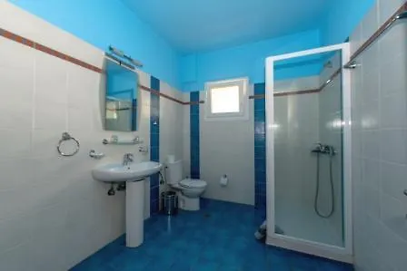 Over Sea & Aparthotel 4*
