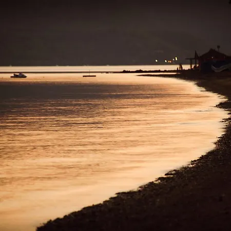 Over Sea & 4* Loutra Aidhipsou