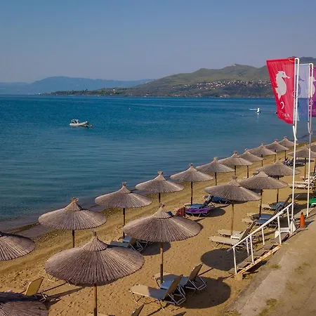 Apart-hotel Over Sea &